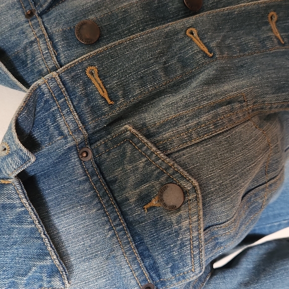 Jean Jacket - Picture 3 of 4